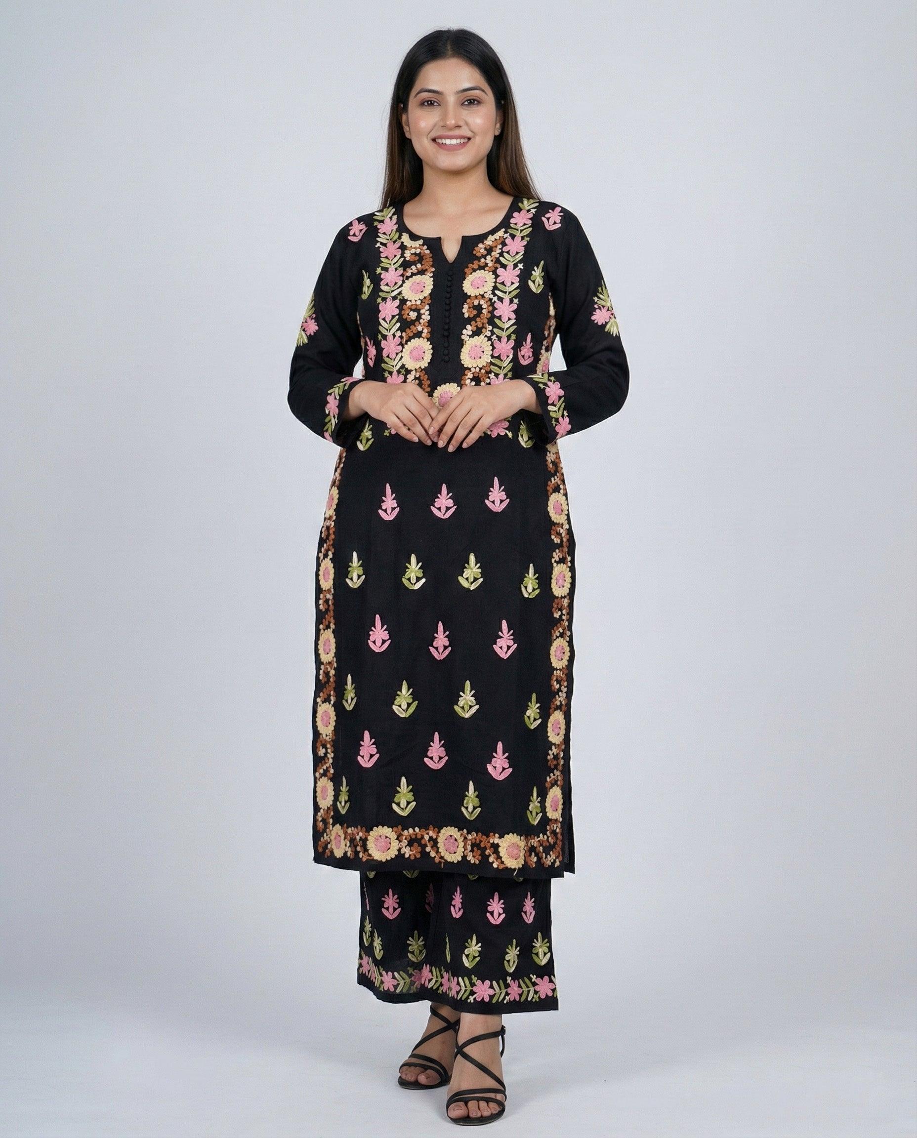 Women Floral Embroidered Regular Thread Work Kurta with Trousers