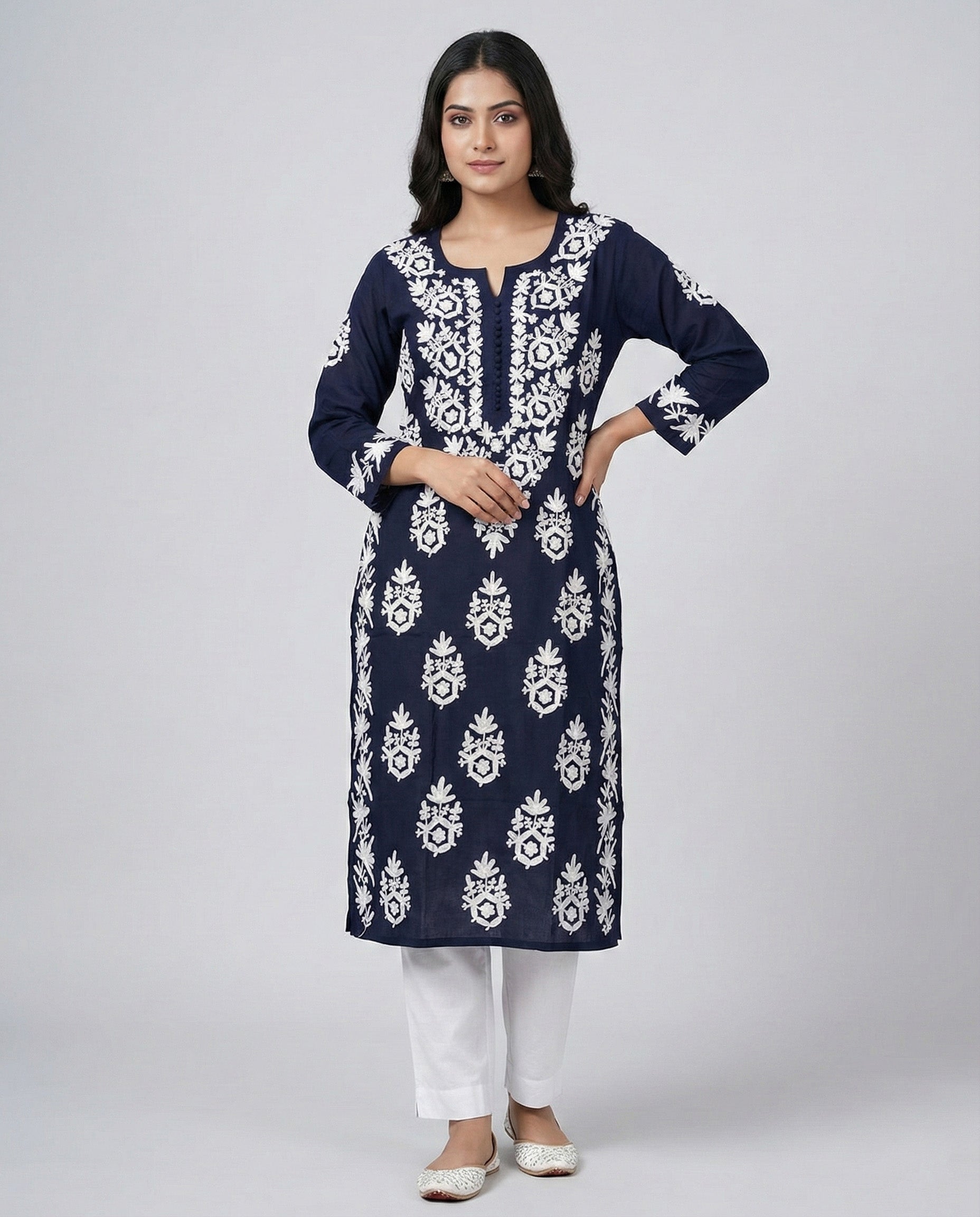 Women Floral Embroidered Floral Chikankari Kurta