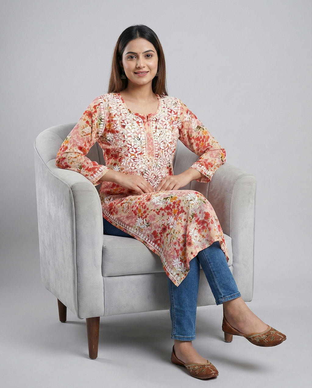 Women Floral Embroidered Chikankari Floral Kurta