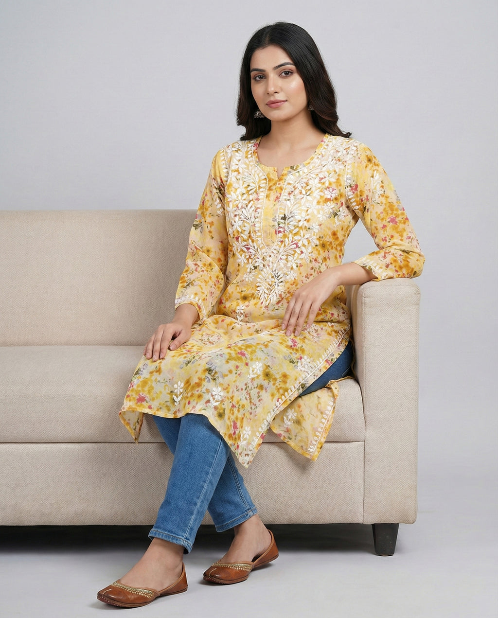 Women Floral Embroidered Chikankari Floral Kurta