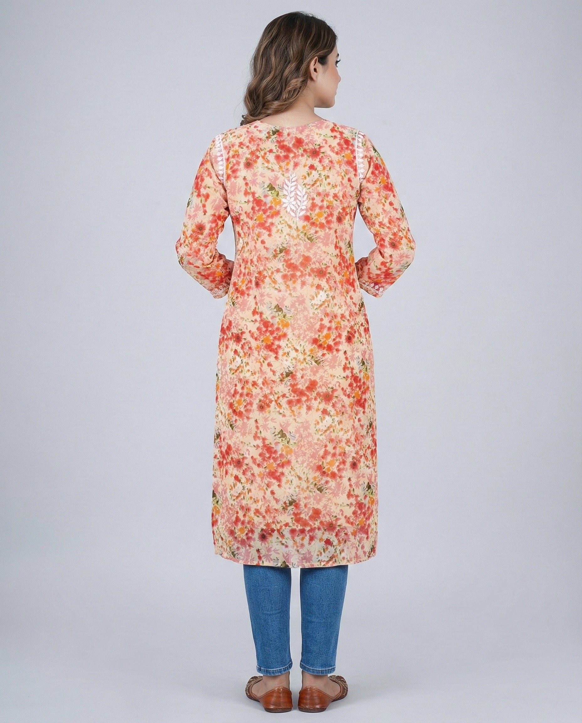 Women Floral Embroidered Chikankari Floral Kurta