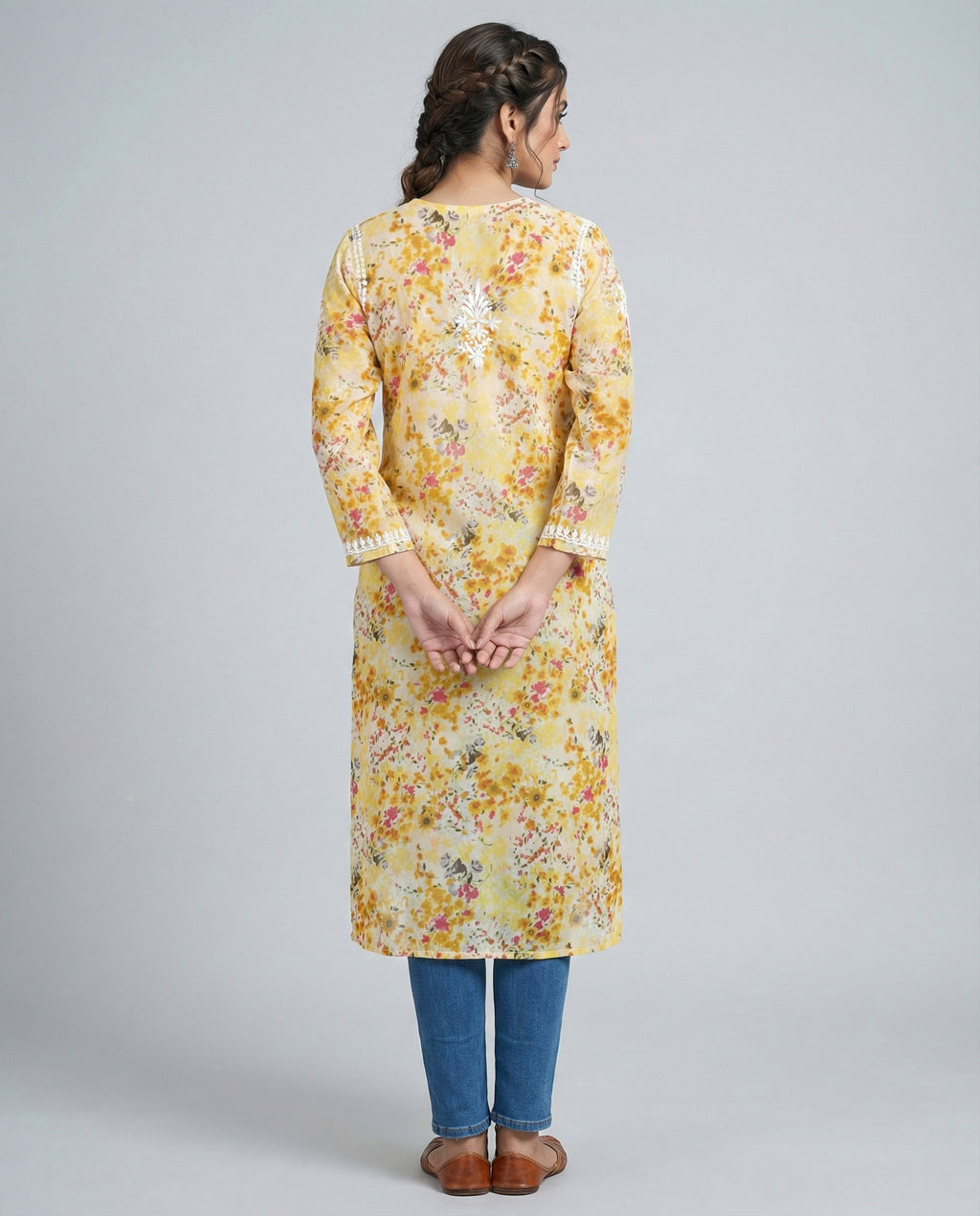 Women Floral Embroidered Chikankari Floral Kurta