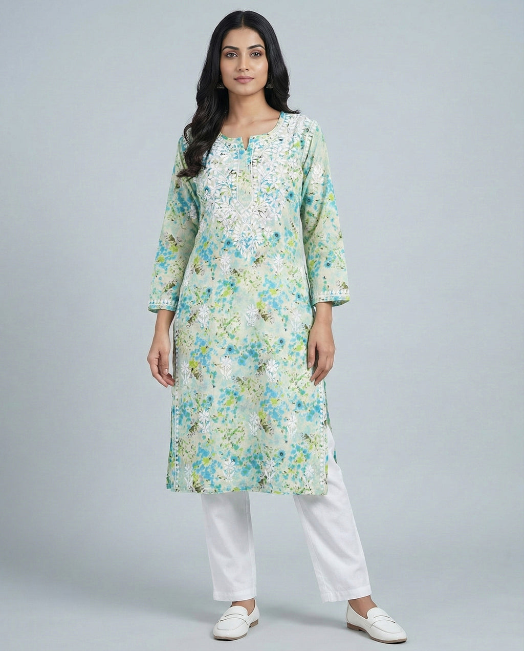 Women Floral Embroidered Chikankari Floral Kurta