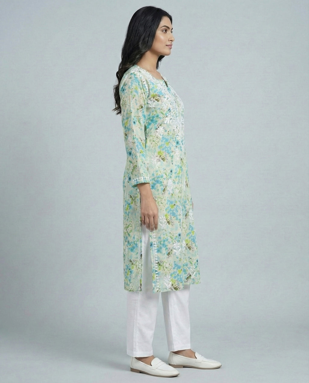 Women Floral Embroidered Chikankari Floral Kurta