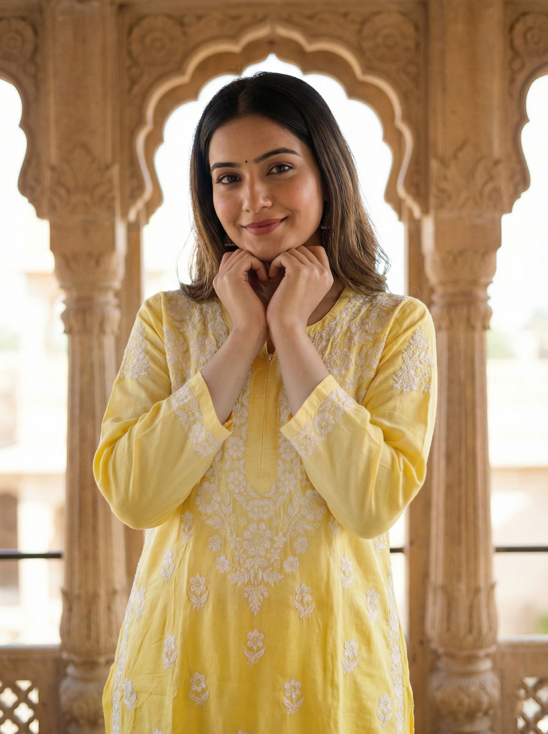 Women Floral Embroidered Regular Chikankari Kurta with Palazzos