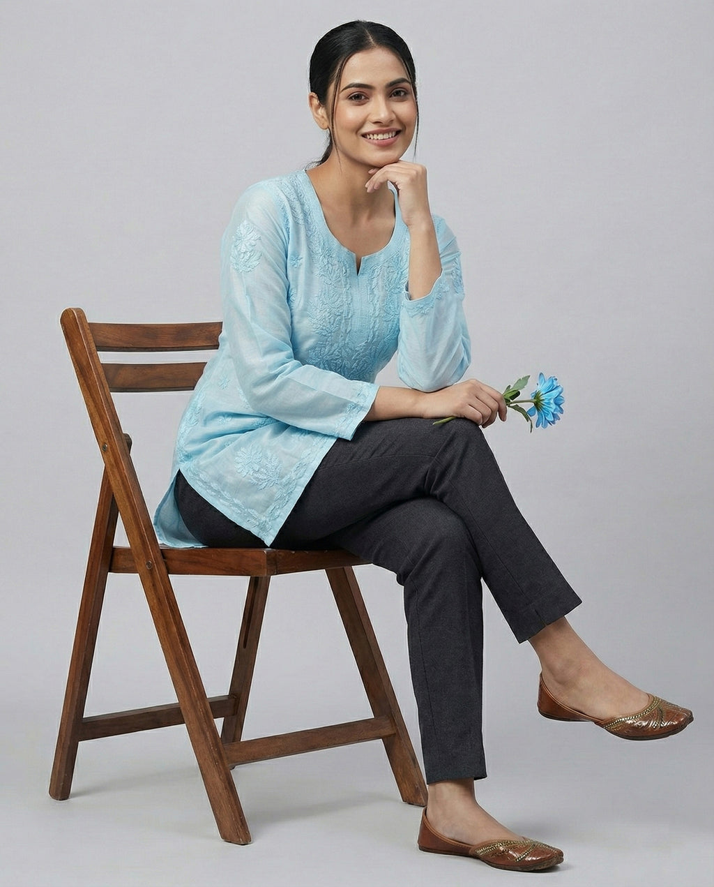Floral Embroidered Chikankari Chikankari Kurti
