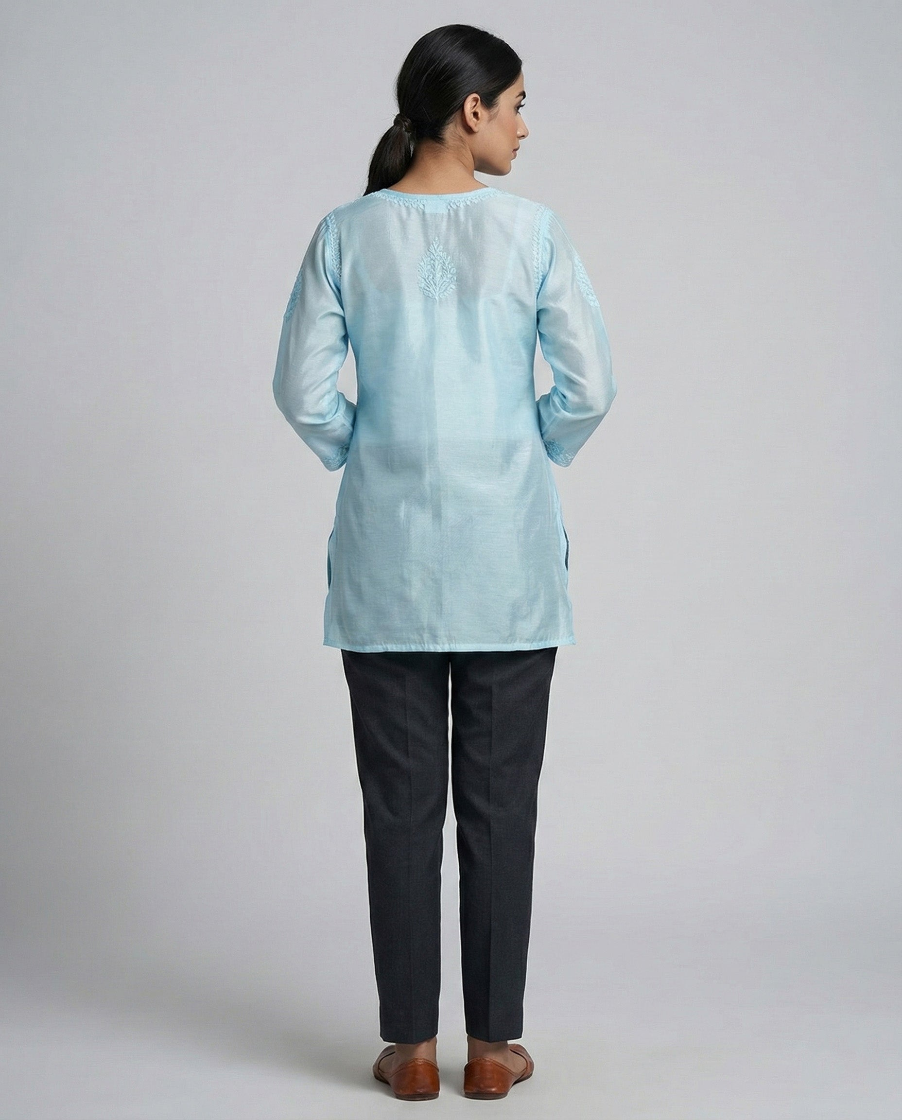 Floral Embroidered Chikankari Chikankari Kurti