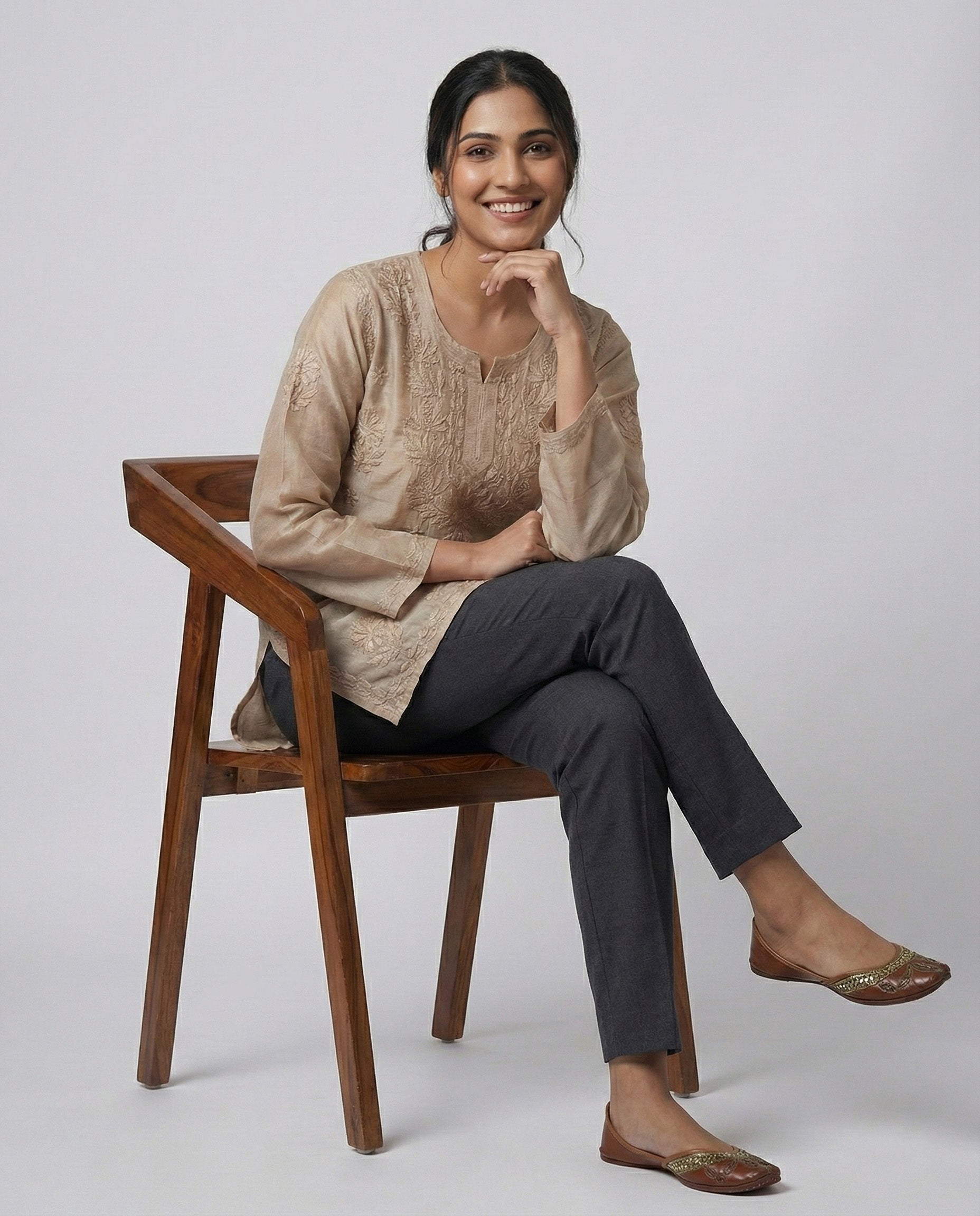 Floral Embroidered Chikankari Chikankari Kurti