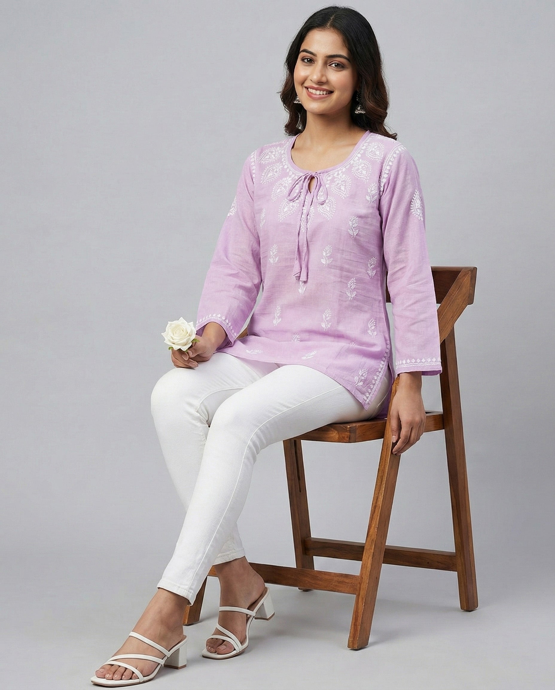 Ethnic Motifs Embroidered Chikankari Linen Chikankari Kurti