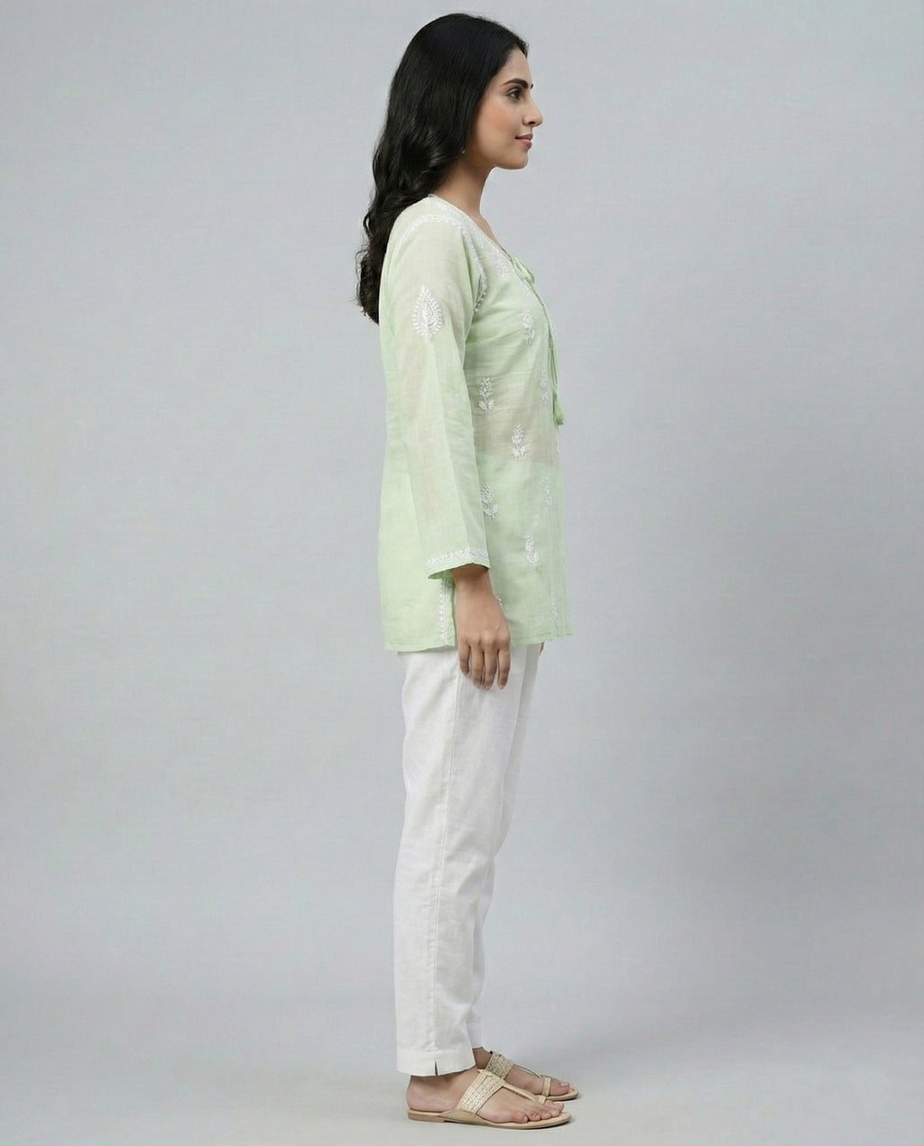 Ethnic Motifs Embroidered Chikankari Linen Chikankari Kurti