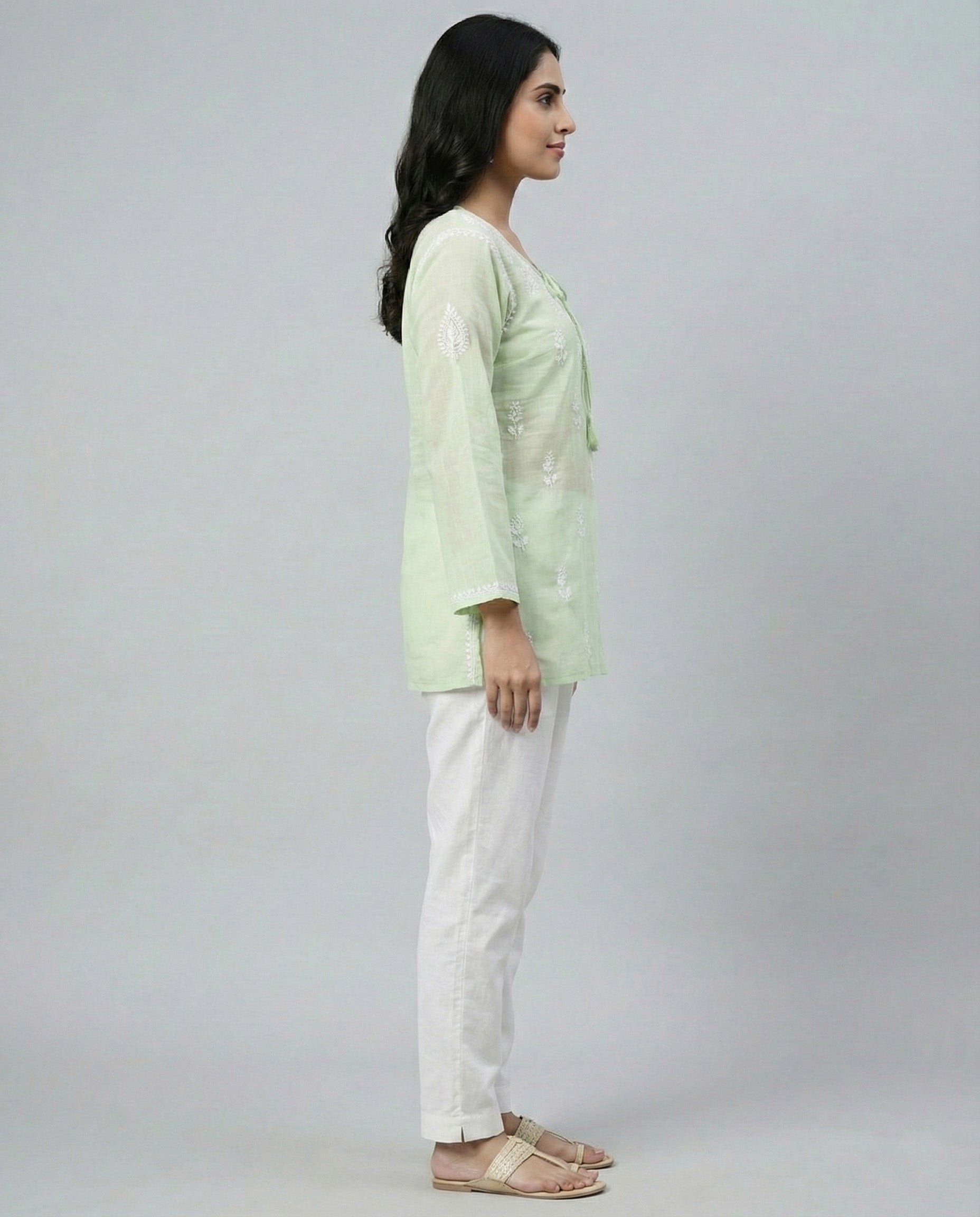 Ethnic Motifs Embroidered Chikankari Linen Chikankari Kurti