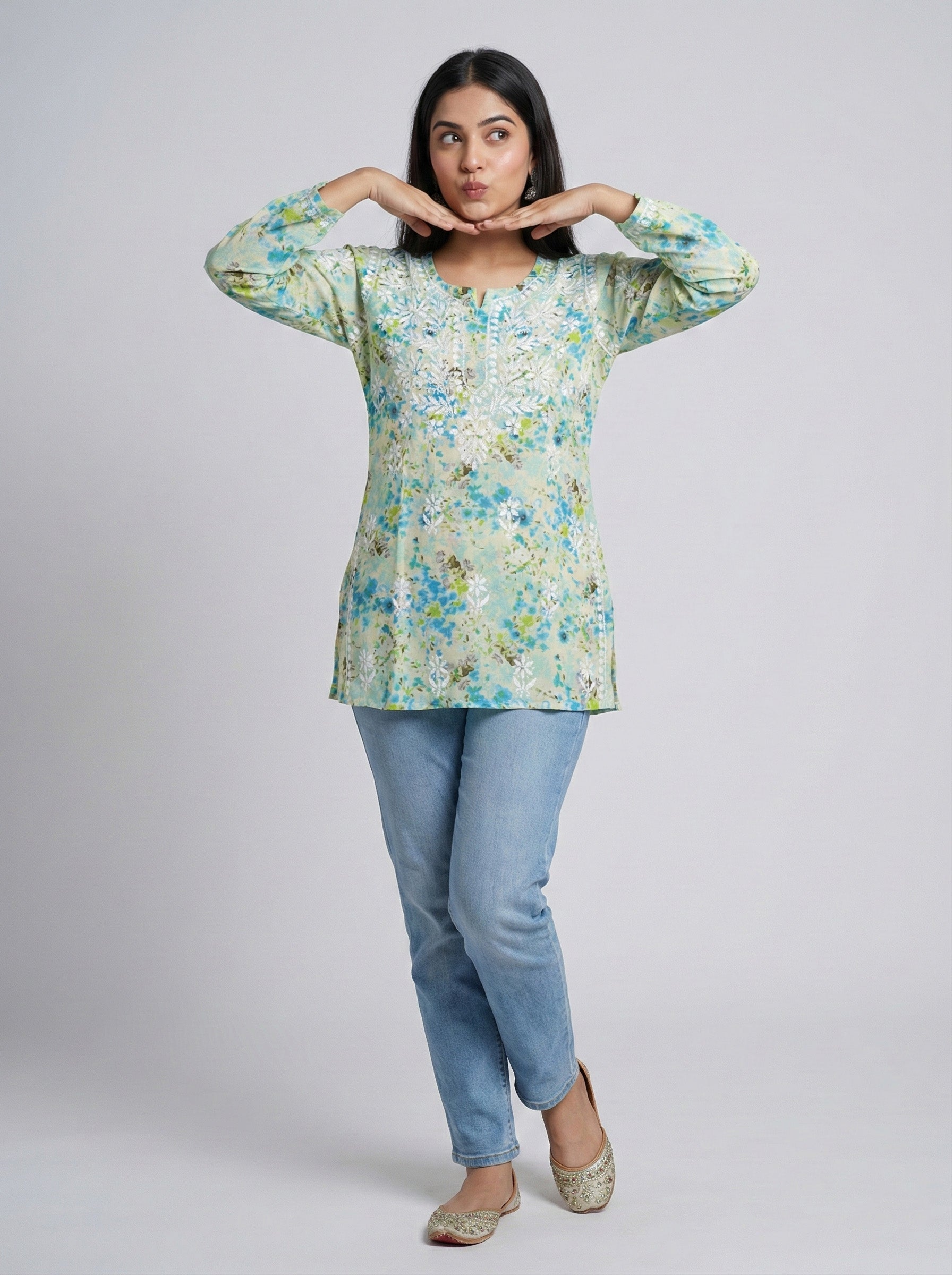 Floral Embroidered Chikankari Pure Cotton Chikankari Kurti