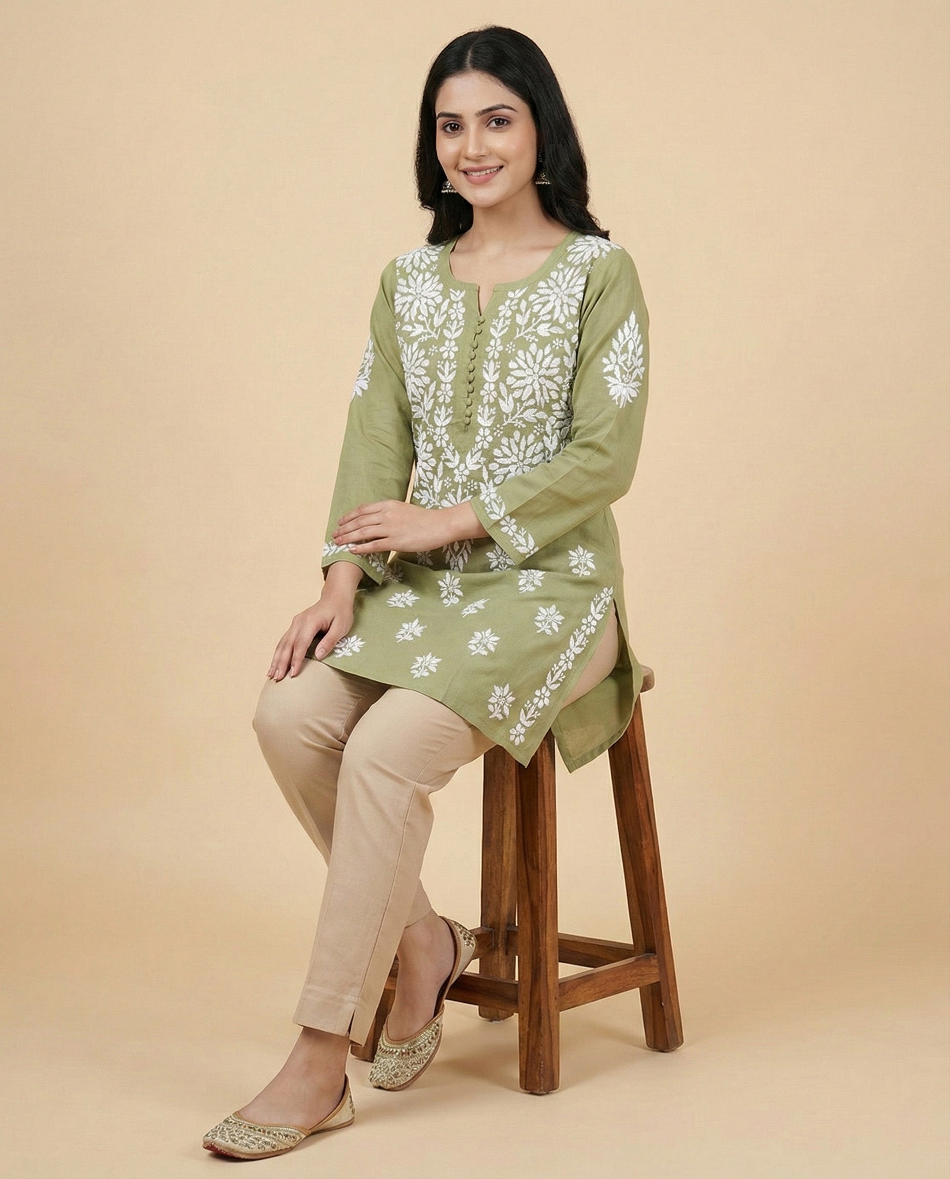 Floral Embroidered Chikankari Chikankari Kurti