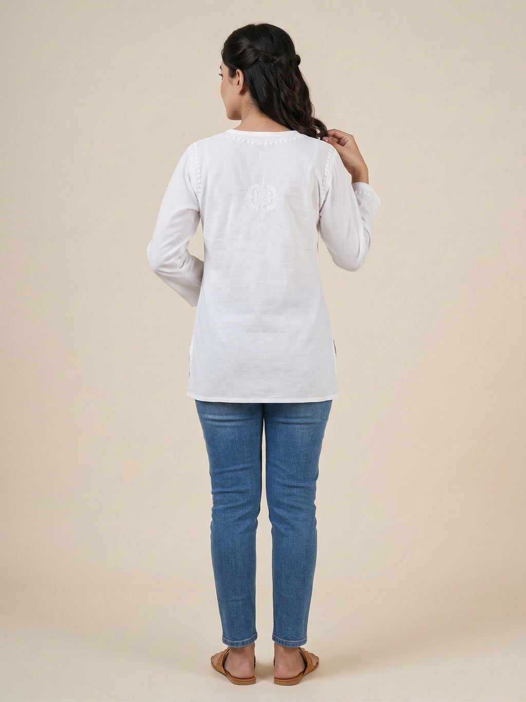 Ethnic Motifs Embroidered Chikankari Pure Cotton Chikankari Kurti