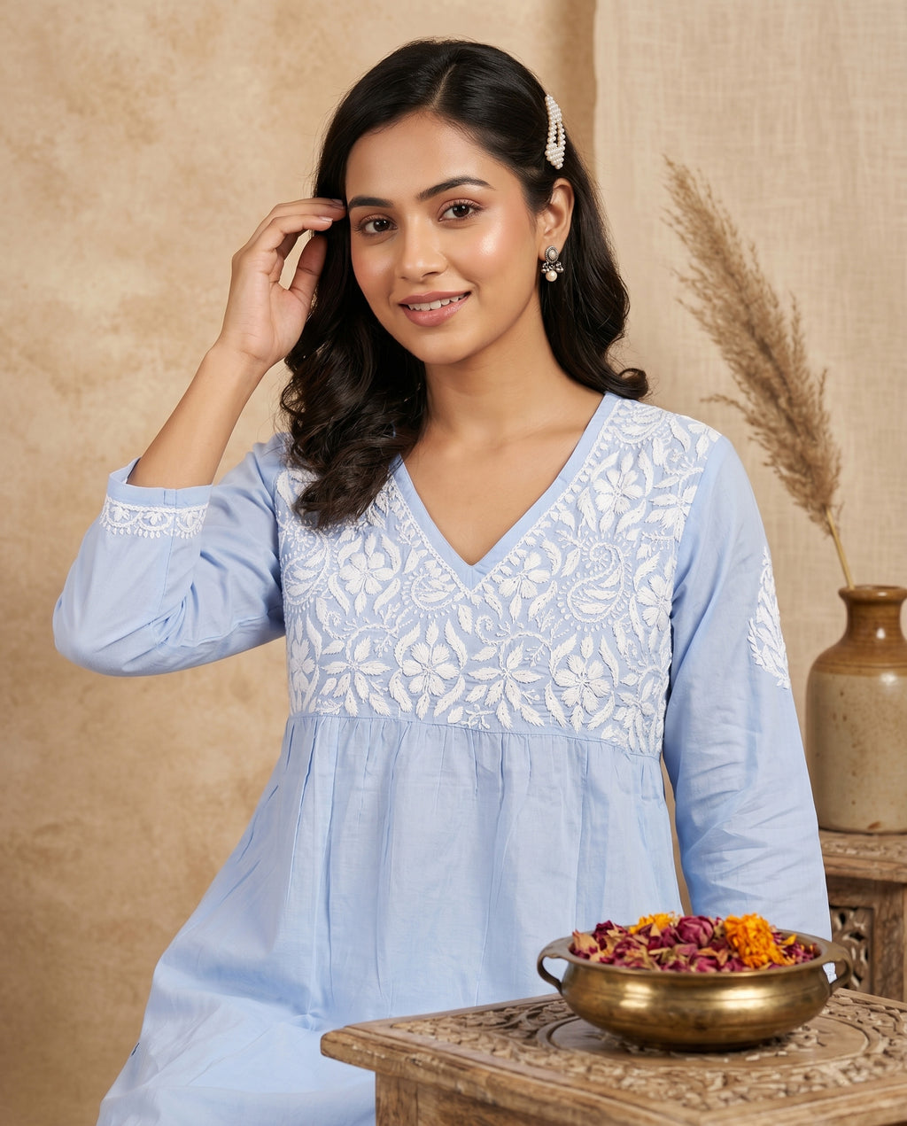 Floral Embroidered Chikankari Chikankari Kurti