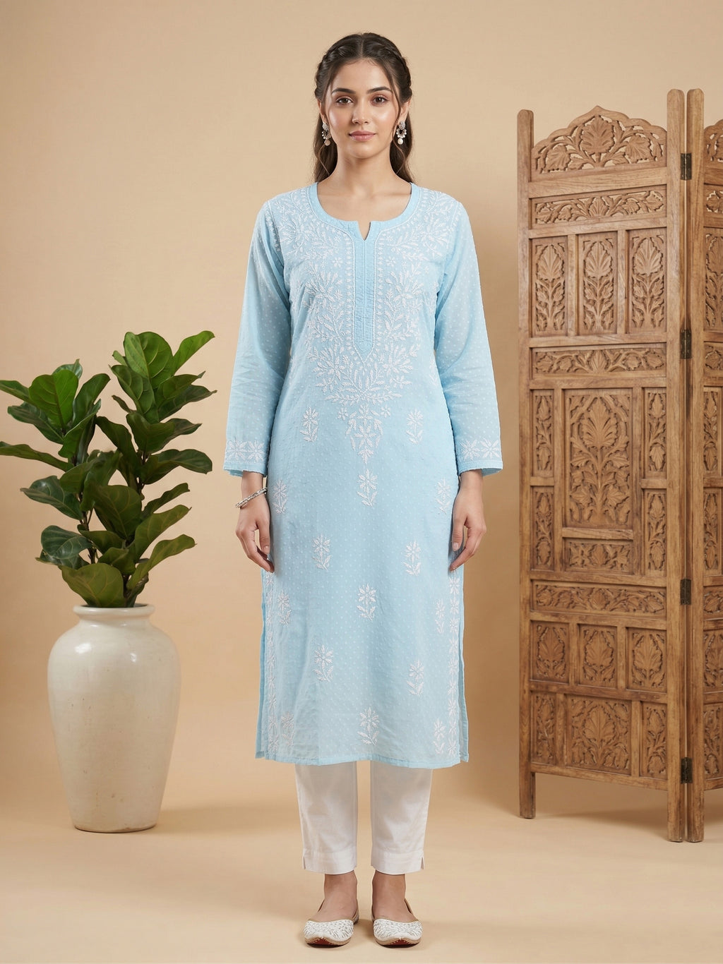 Women Floral Embroidered Chikankari Floral Kurta