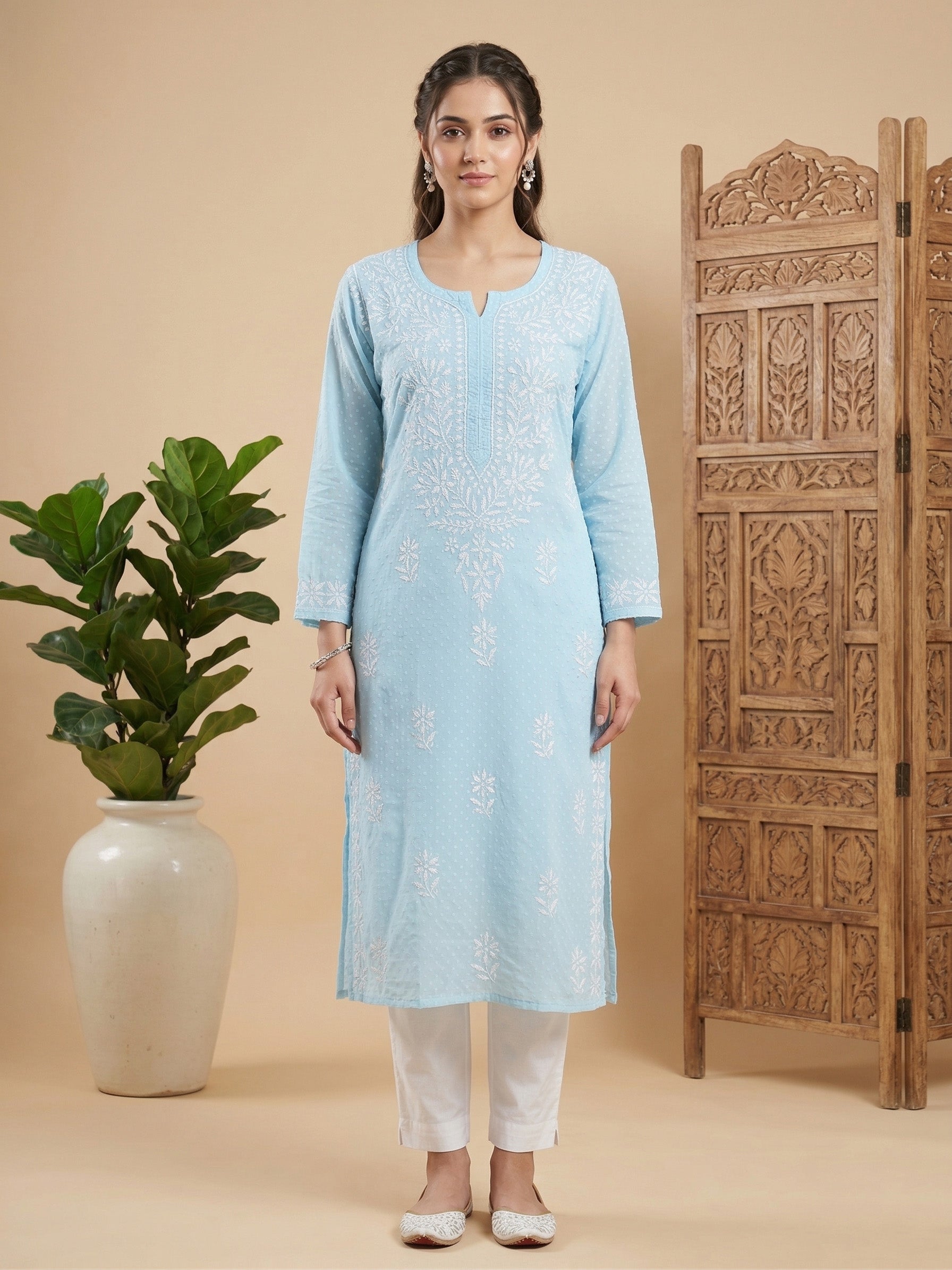 Women Floral Embroidered Chikankari Floral Kurta