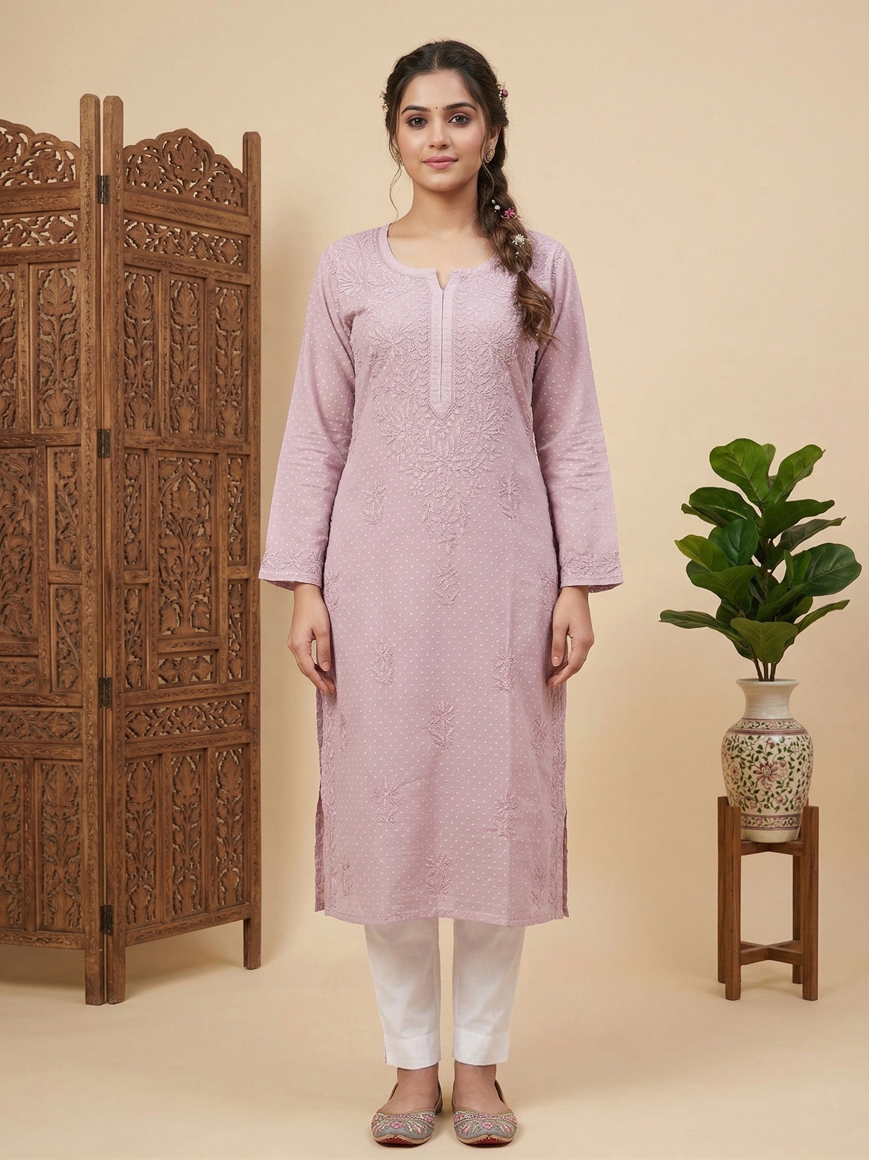 Women Floral Embroidered Chikankari Floral Kurta