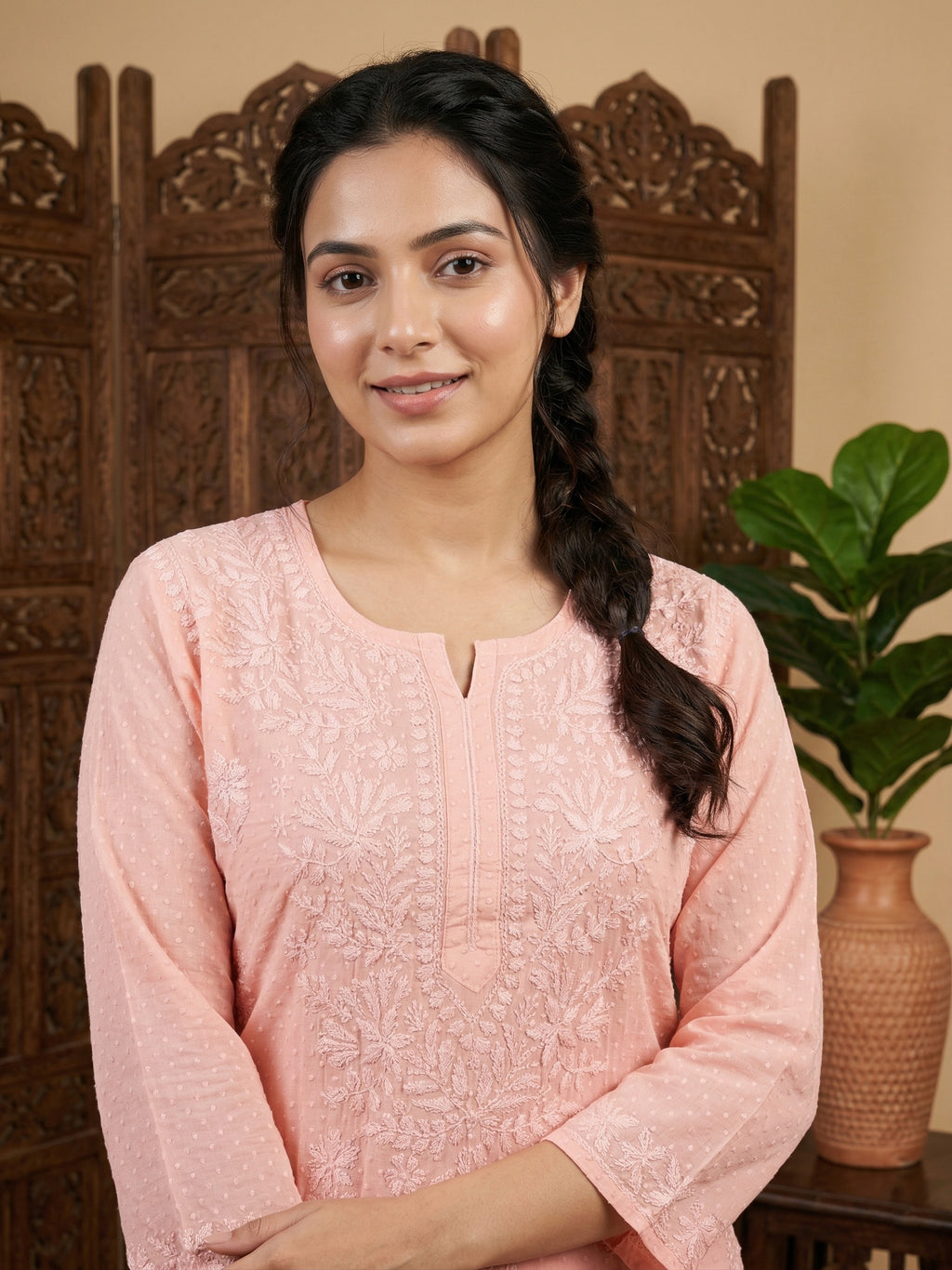 Women Floral Embroidered Chikankari Floral Kurta