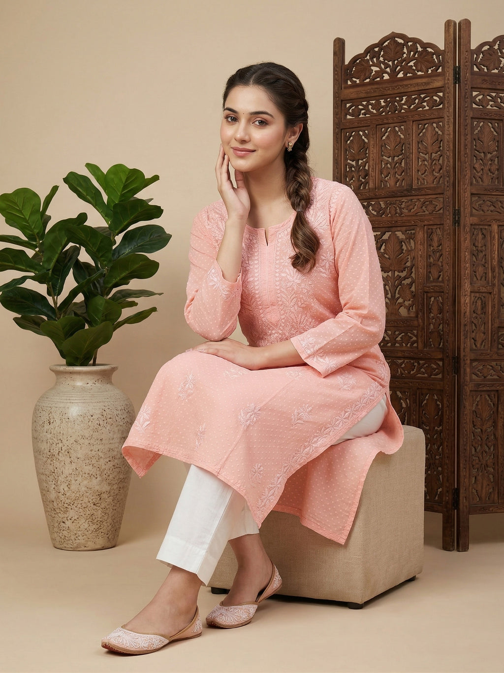 Women Floral Embroidered Chikankari Floral Kurta