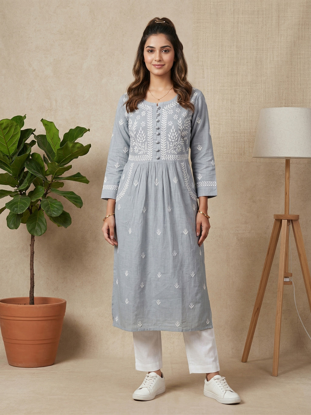 Women Floral Embroidered Chikankari Floral Kurta