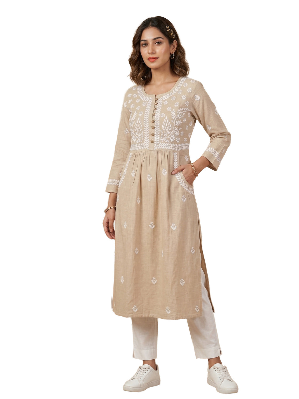 Women Floral Embroidered Chikankari Floral Kurta
