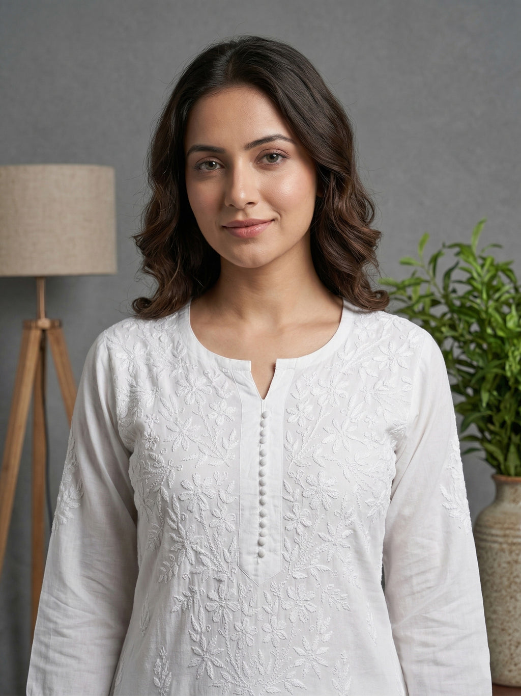 Women Floral Embroidered Chikankari Floral Kurta