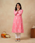 Women Floral Embroidered Chikankari Floral Kurta