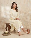 Women Floral Embroidered Chikankari Floral Kurta